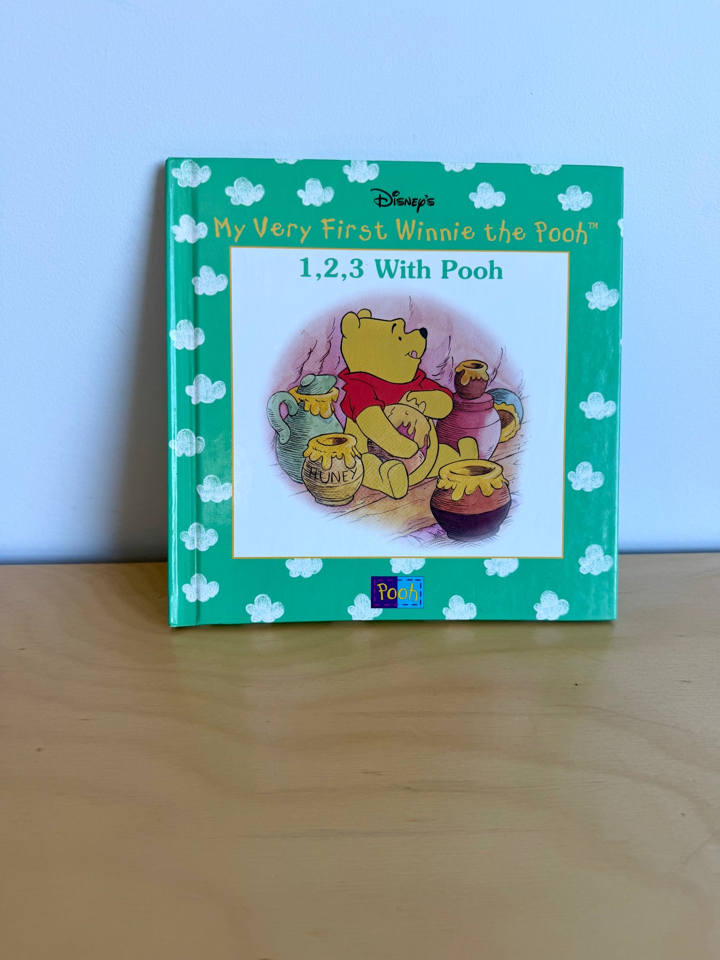1,2,3 With Pooh Book / 3-5 years
