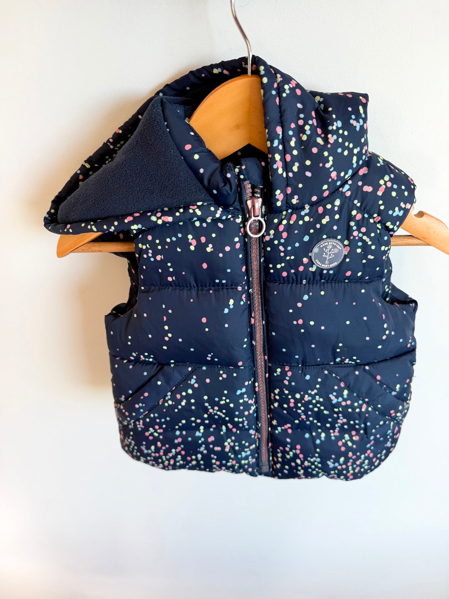 Zara Dotted Puffy Hood Vest / 6-9m