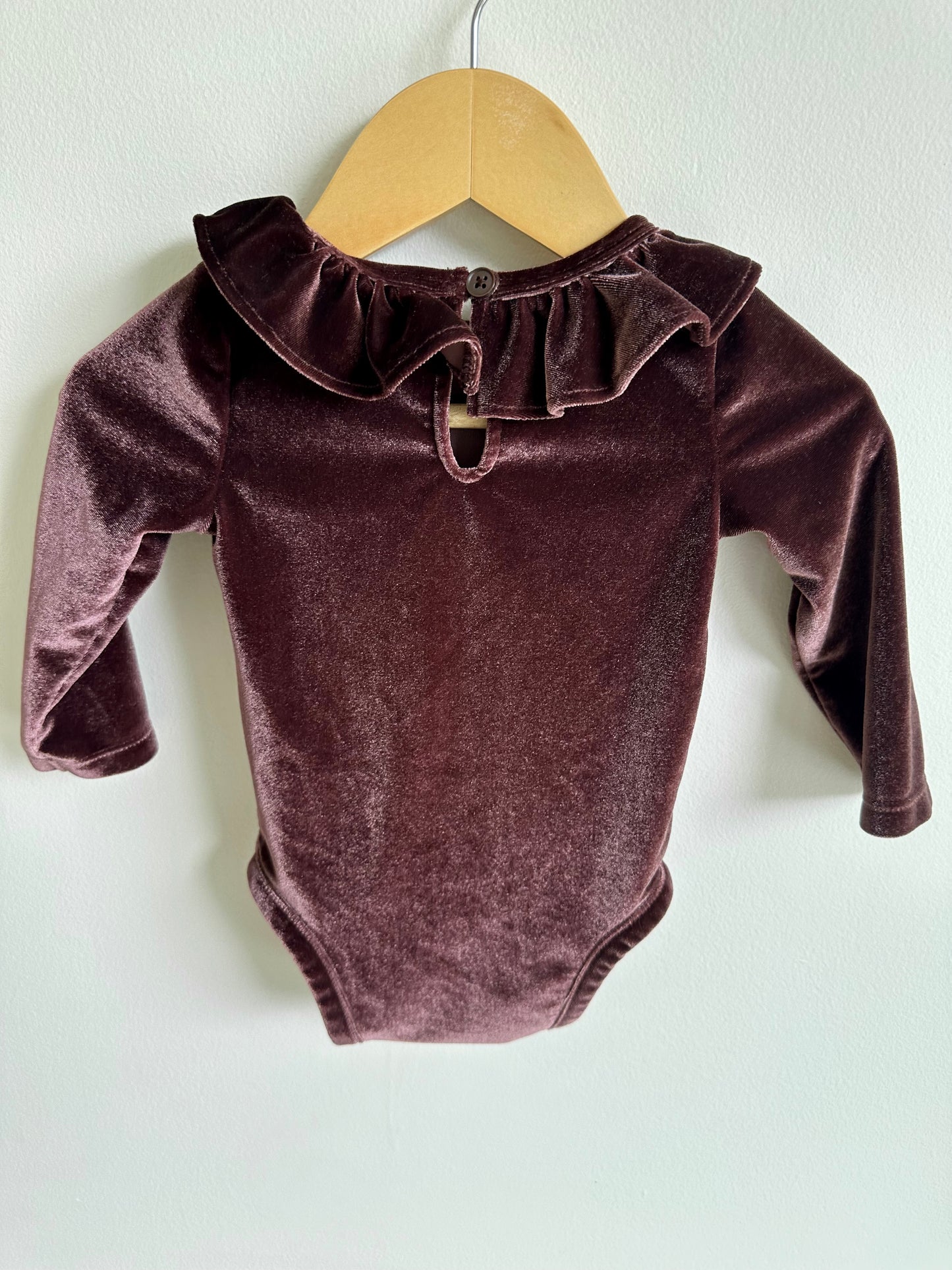 Plum Velvet Bodysuit / 6-12m