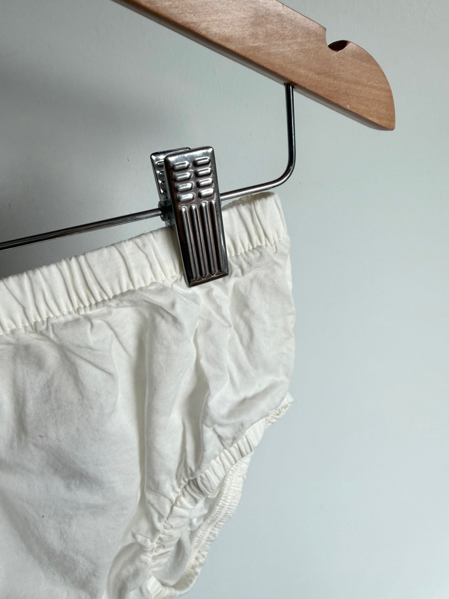 White Cotton Bloomers / 24m