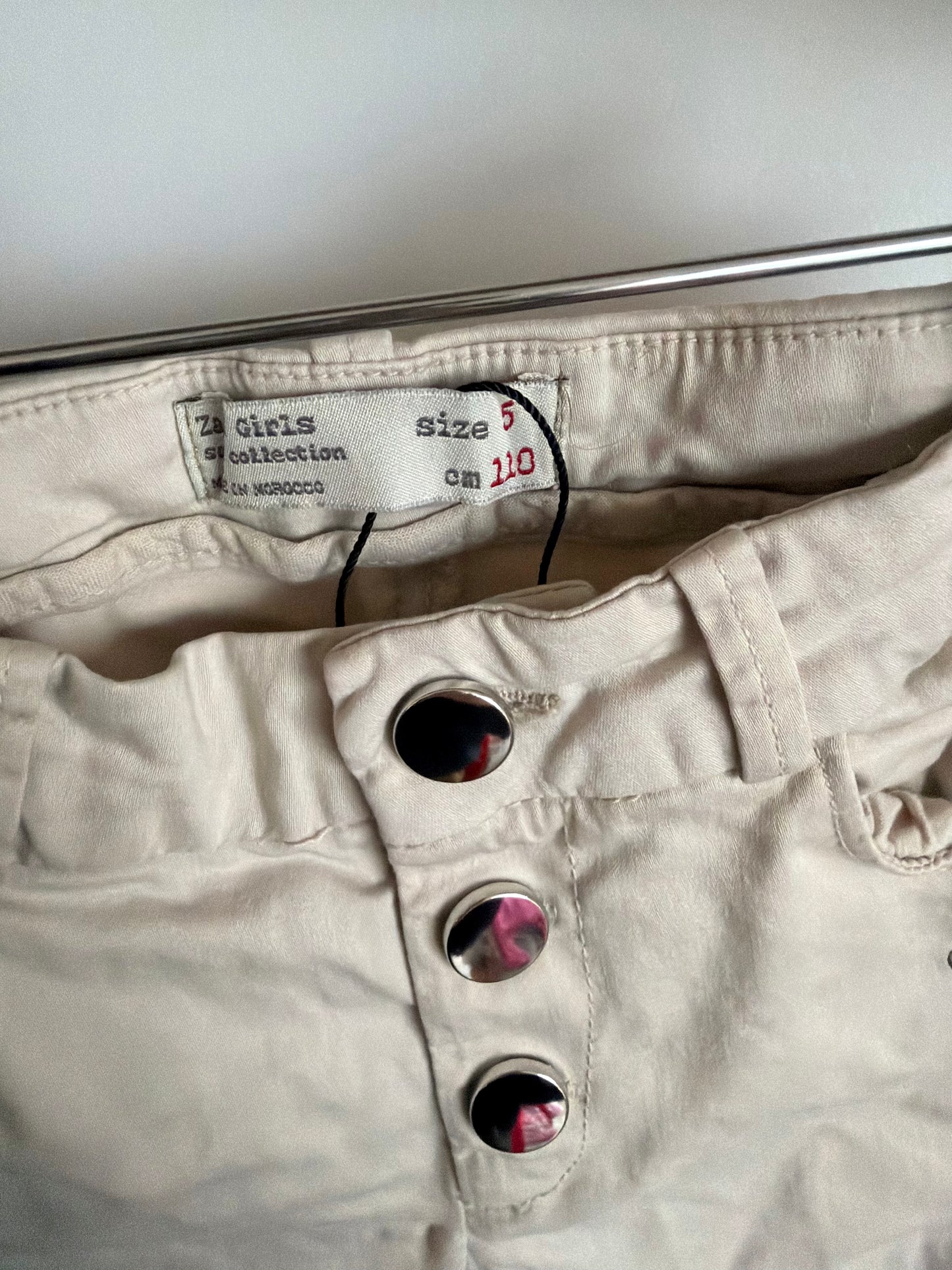 Zara Tan Pants / 5 years