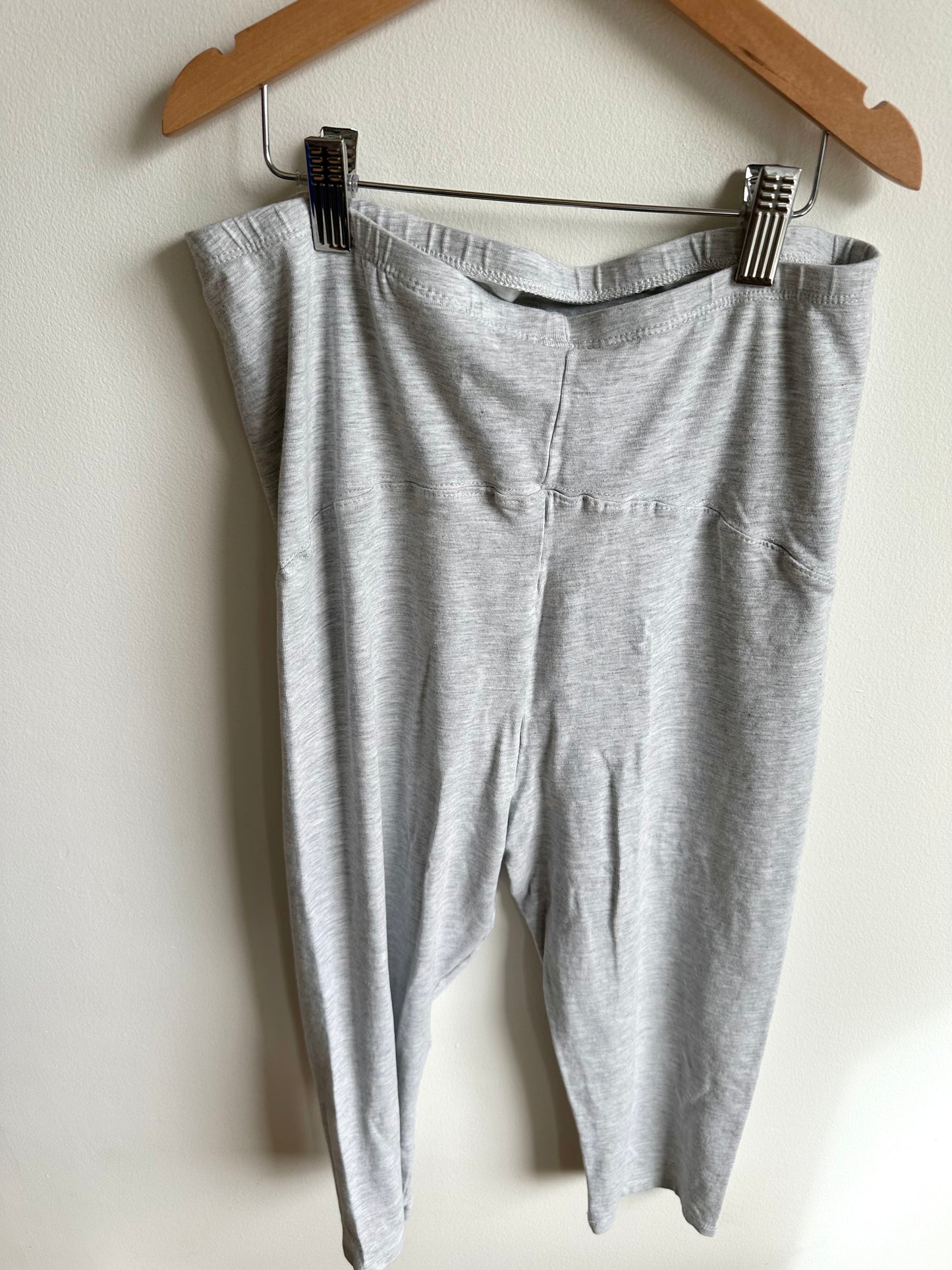 H&M Grey Capri Leggings / M