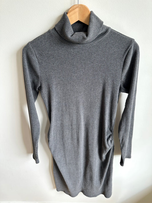 Grey Ribbed Maternity Dress / M