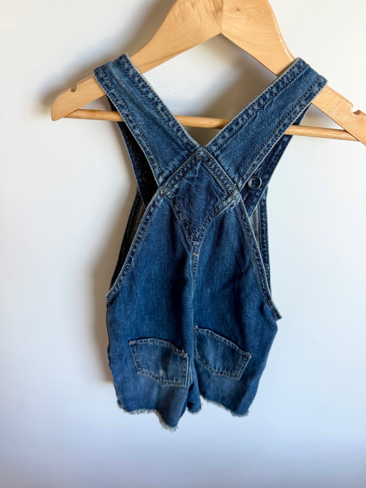 Gap Blue Denim Overall Shorts / 4T