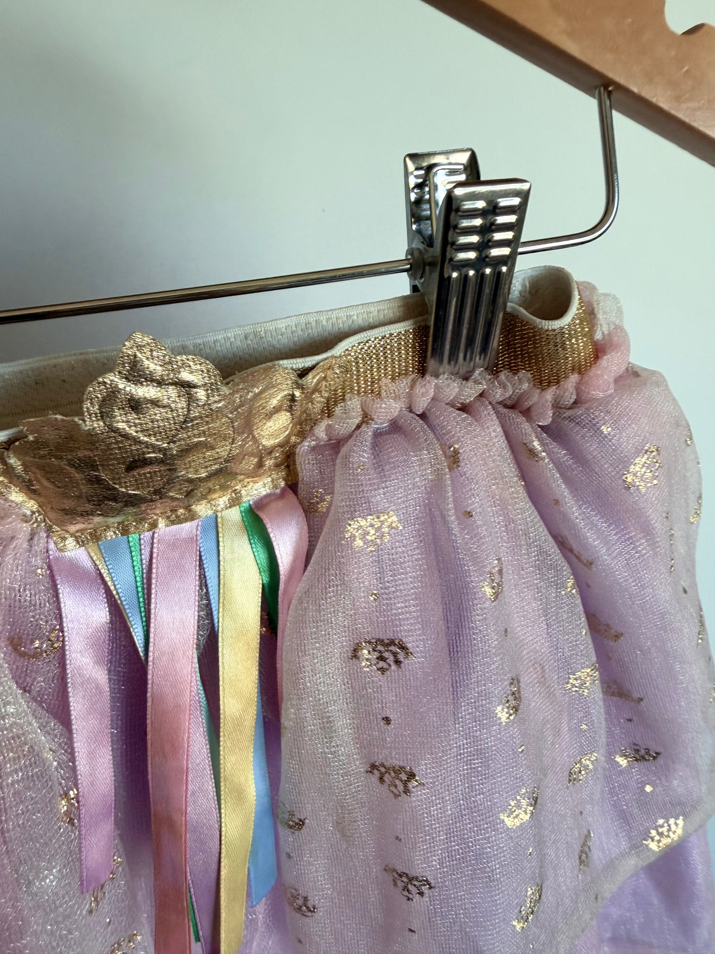 Princess Crowns Tulle Play Skirt / 2T?