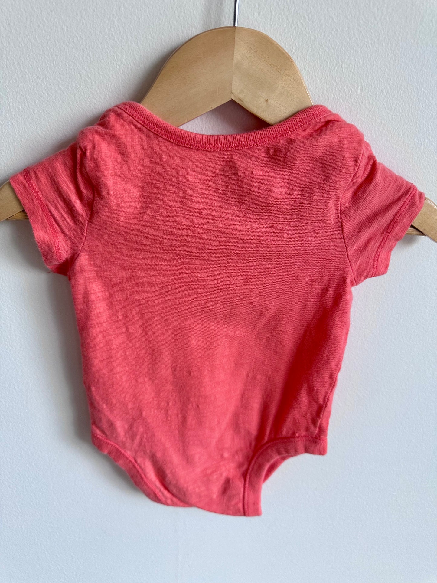 Coral Bodysuit with Pocket / 3-6m