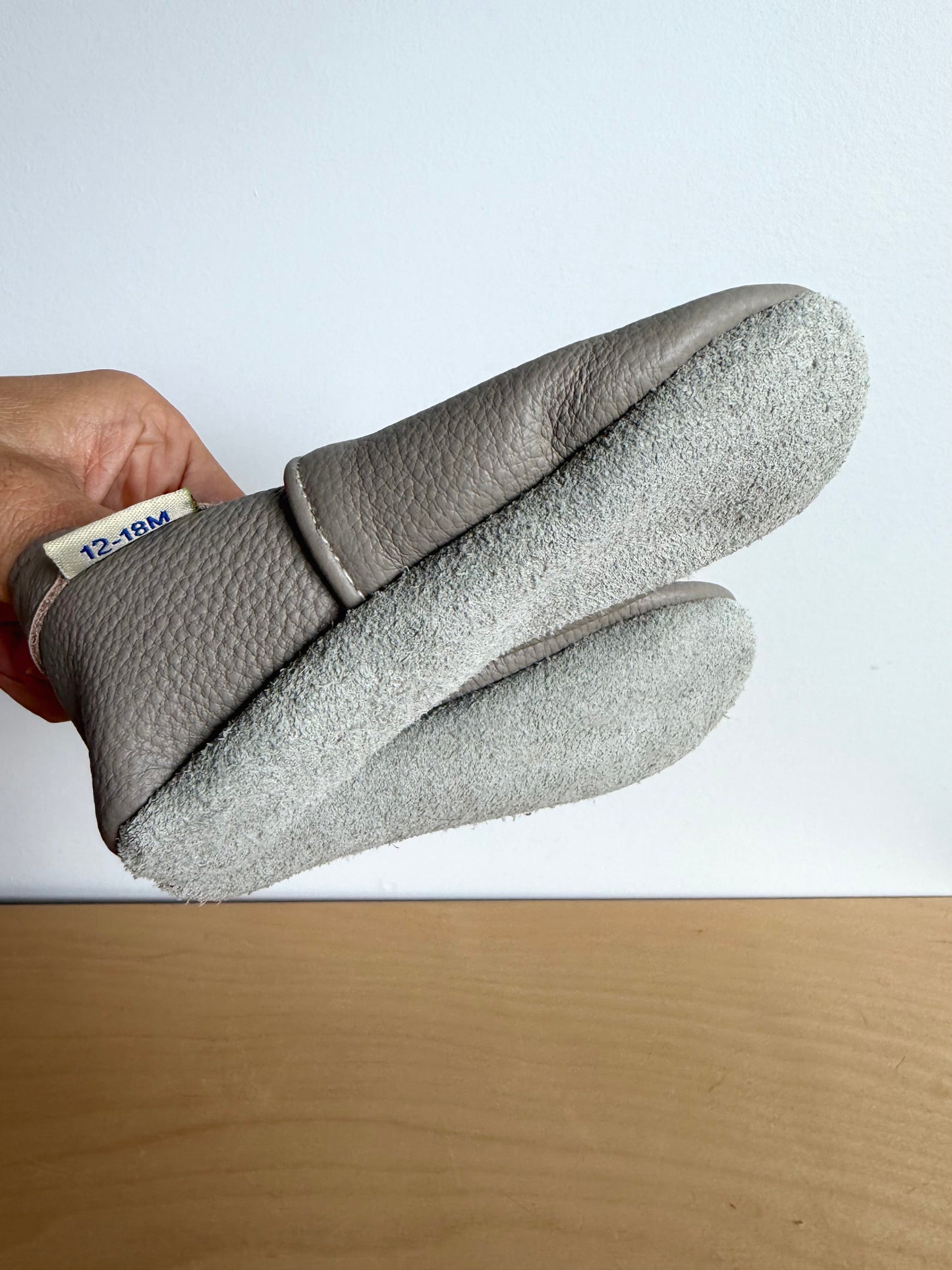 Yalion Taupe Soft Sole Shoes / 12-18m