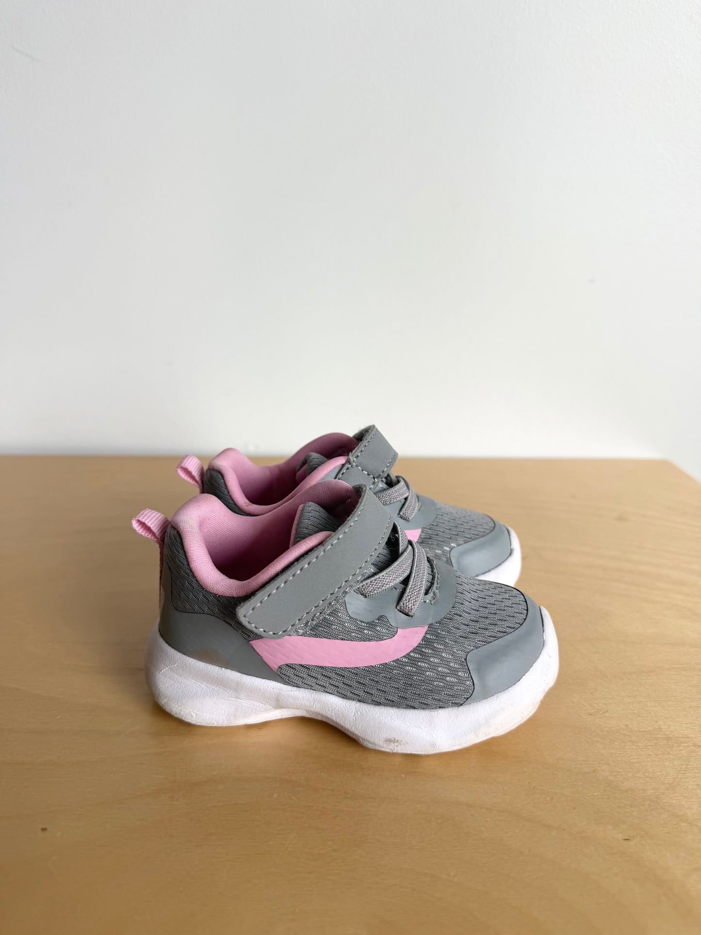 Grey with Pink Detail Velcro Shoes / Size 4 Toddler