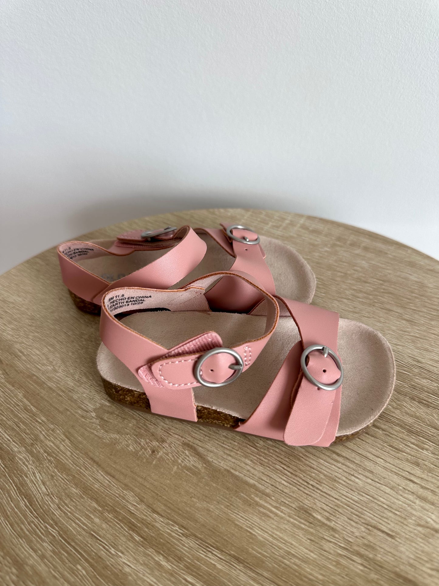 Pink Strap Sandals / 12-18m