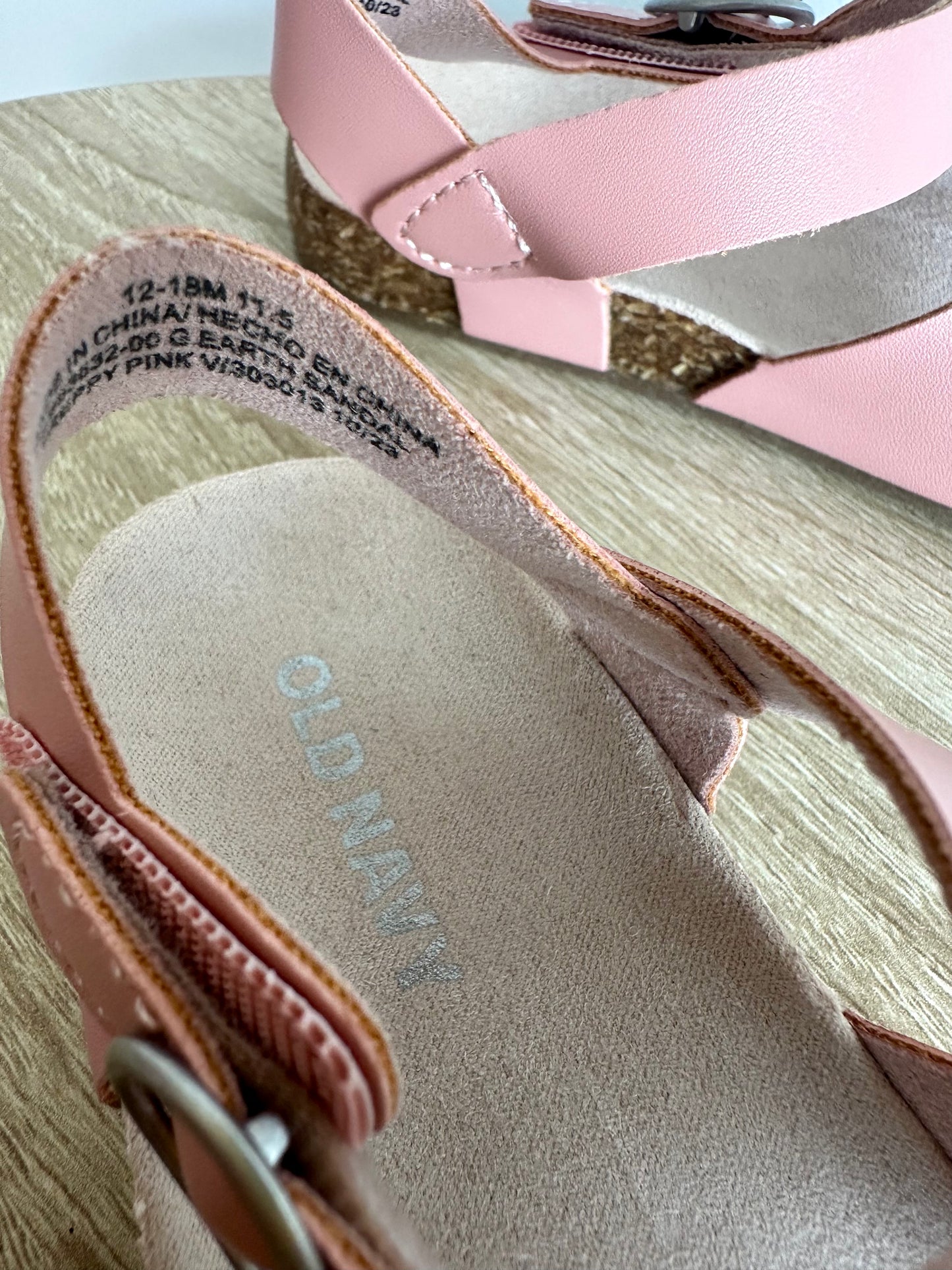 Pink Strap Sandals / 12-18m