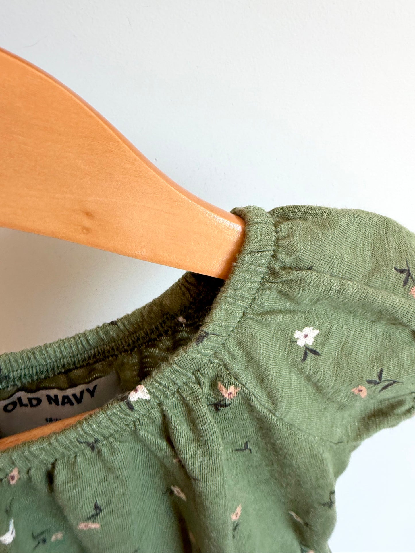 Green Floral Rushing Bottom Top / 12-18m
