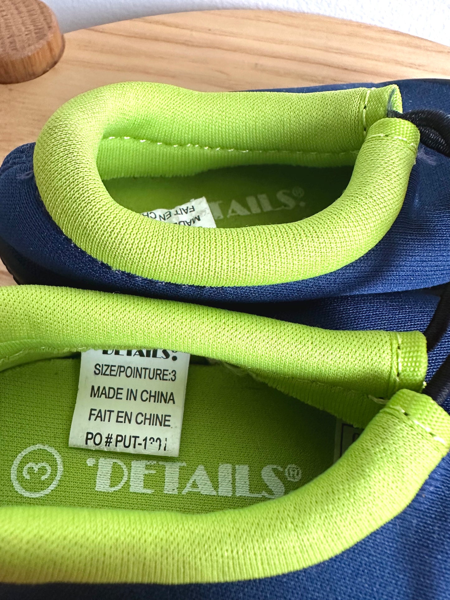 Water Shoes Blue + Green / Size 3 Infant