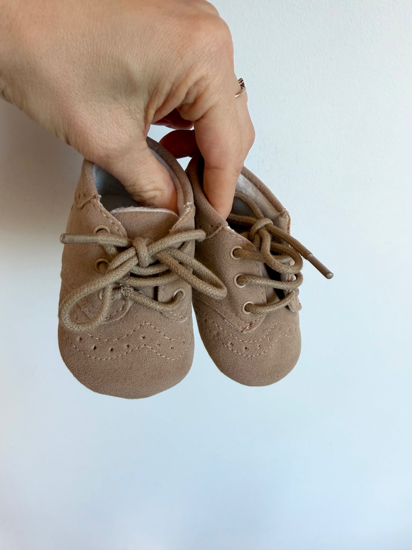 Mayoral Tan Shoes / Size 1 Infant