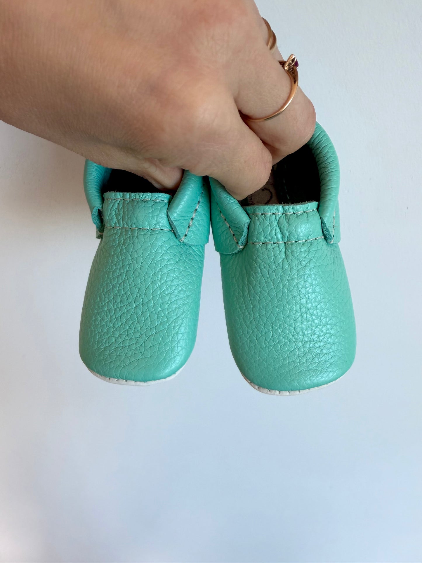 Hey Folk Turquoise Shoes / Size 2 Infant