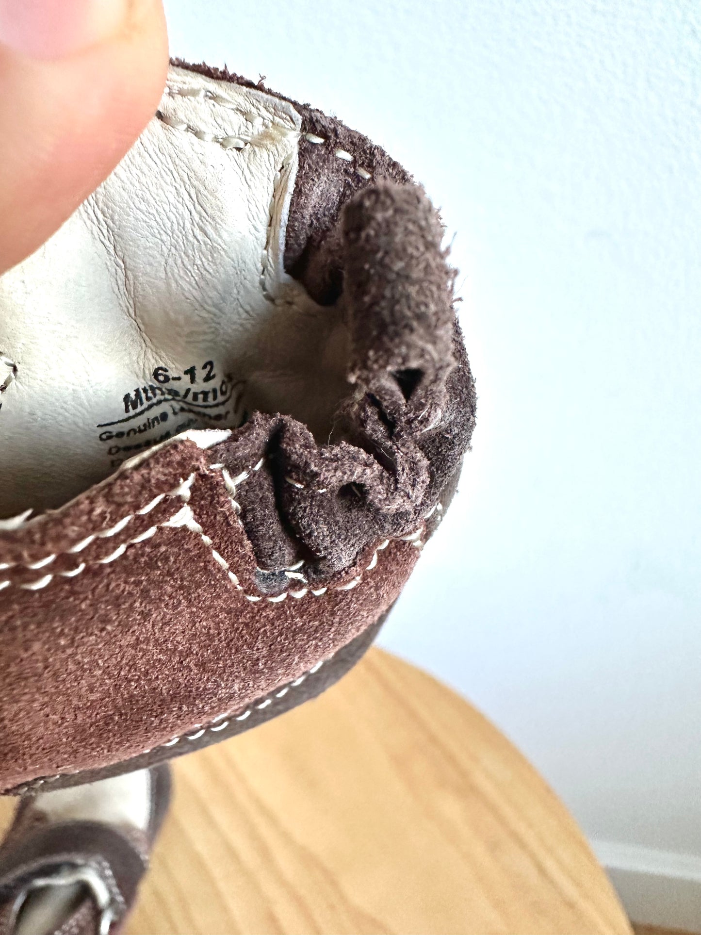 Brown Leather Shoes / 6-12m