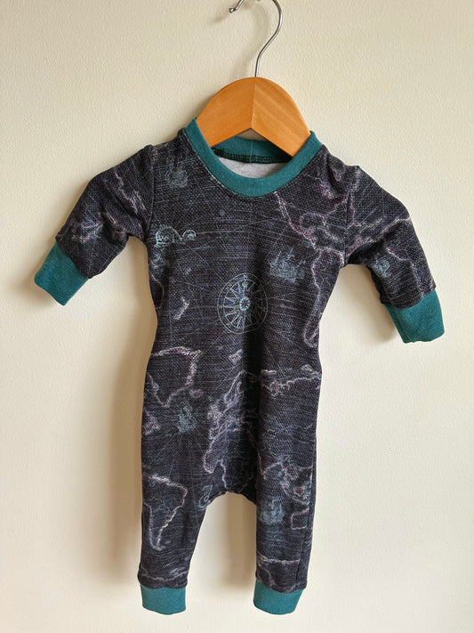 Compass Rose Jumpsuit with Opening on Back / 6-12m?