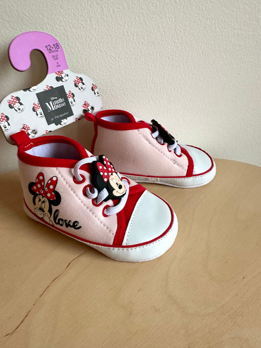 Minnie Soft Soled Shoes (With Tags) / Size 4-5 Toddler  (12-18m)