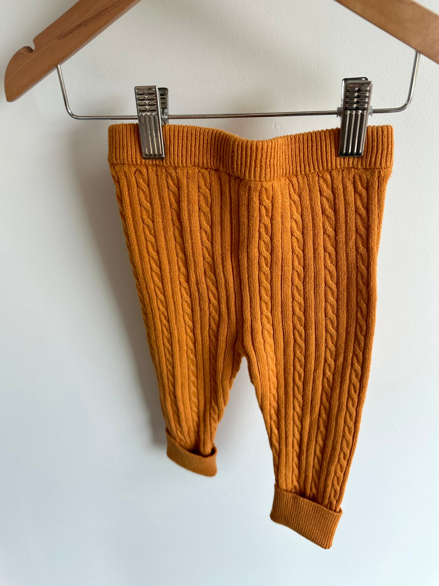 Caramel Cable Knit Leggings / 6-12m