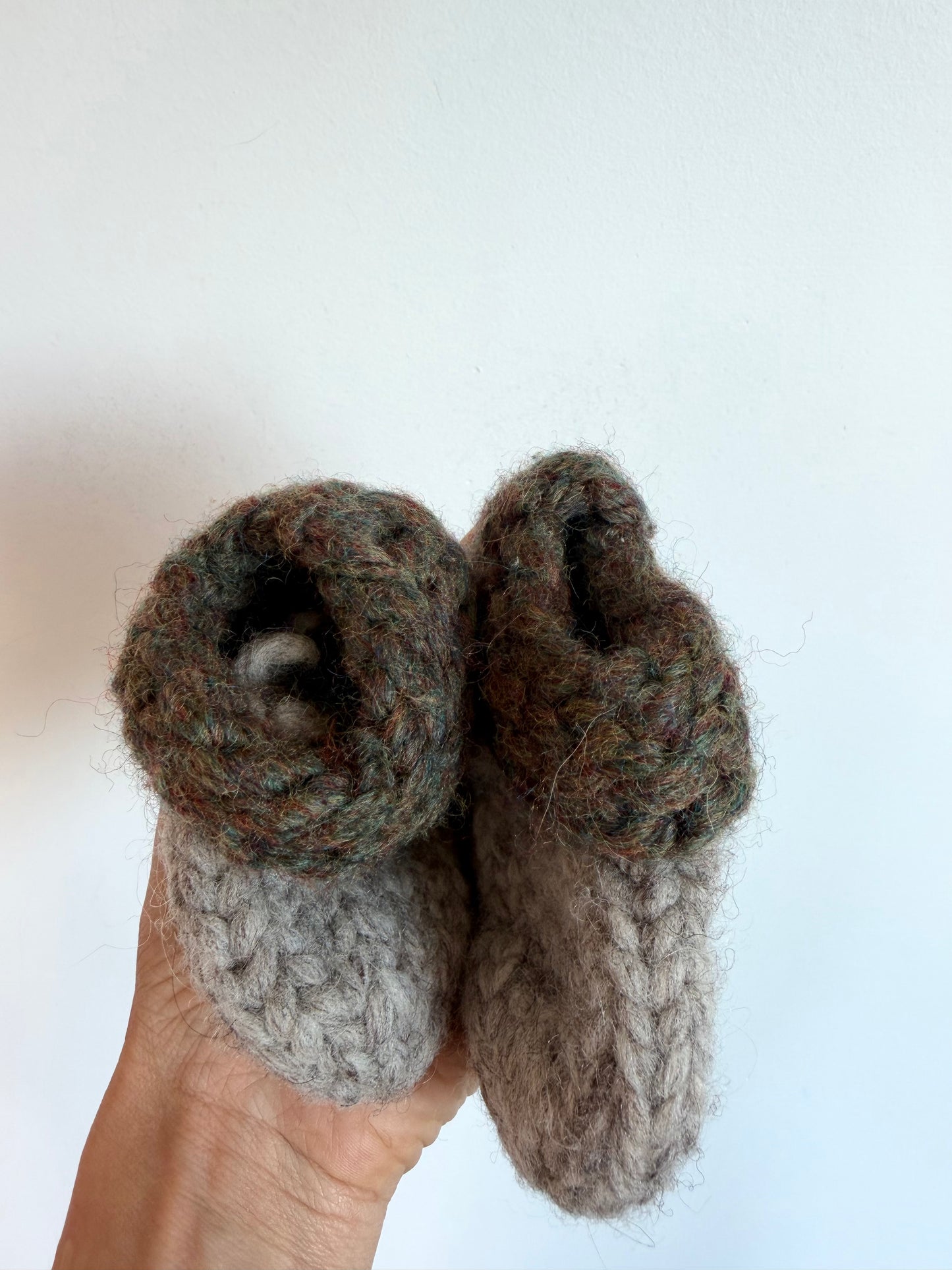 Grey + Brown Wool Knit Slippers / 0-6m