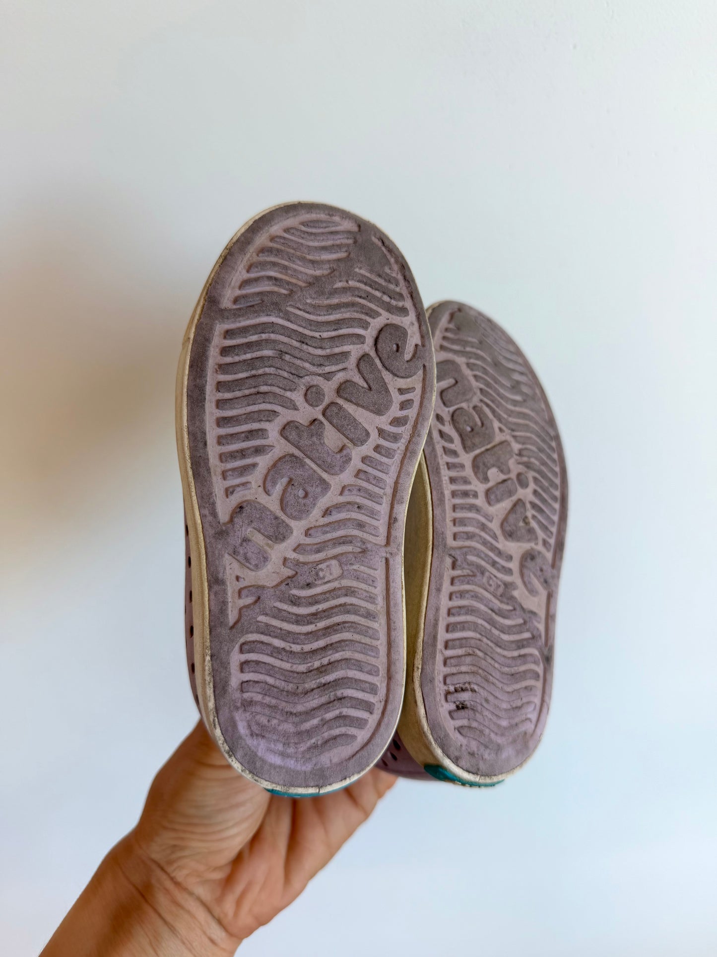 Native Purple Slide On Shoes (PLAY)/ Size 7 toddler