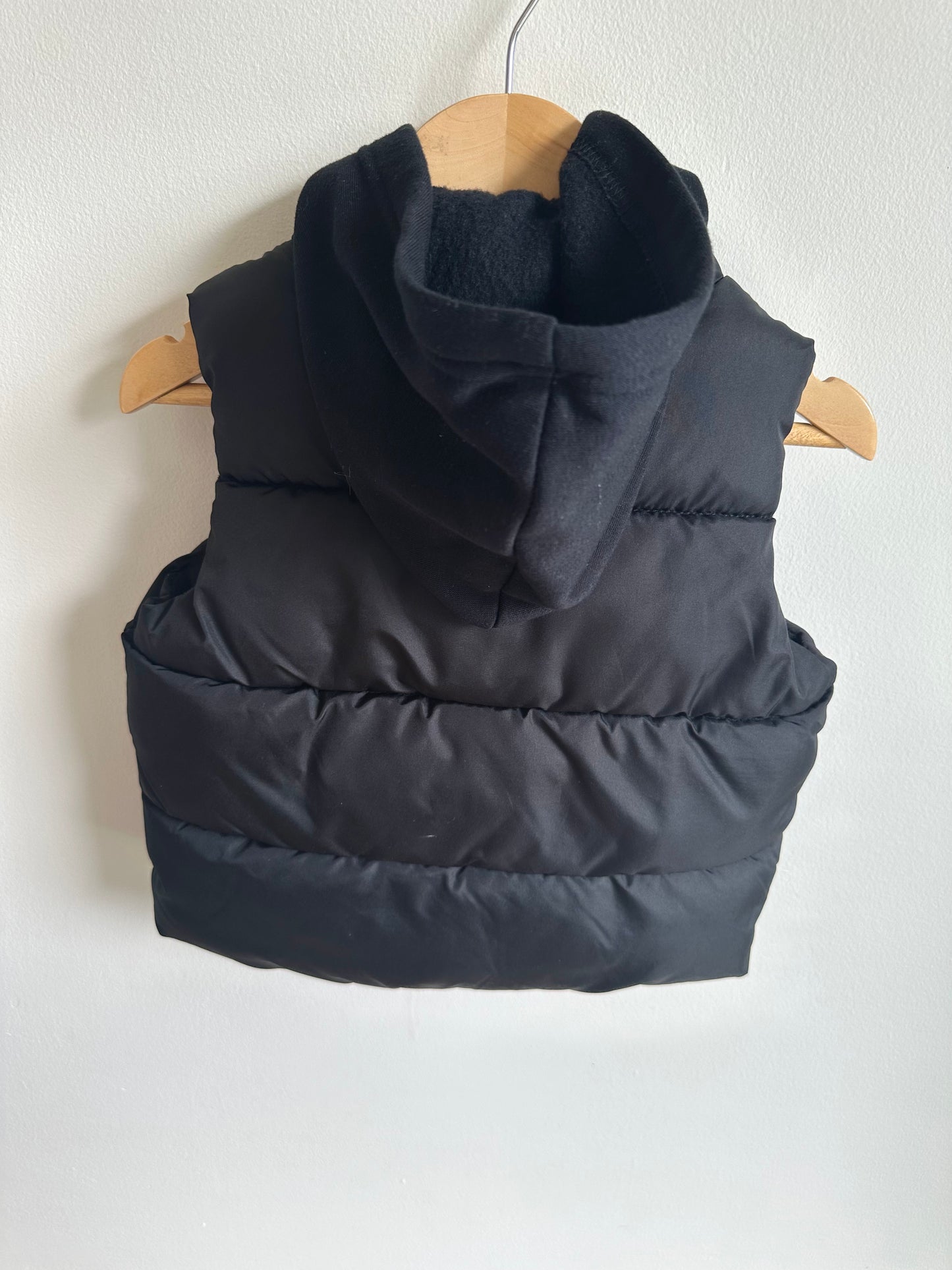 Black Hood Puffer Vest / 2T