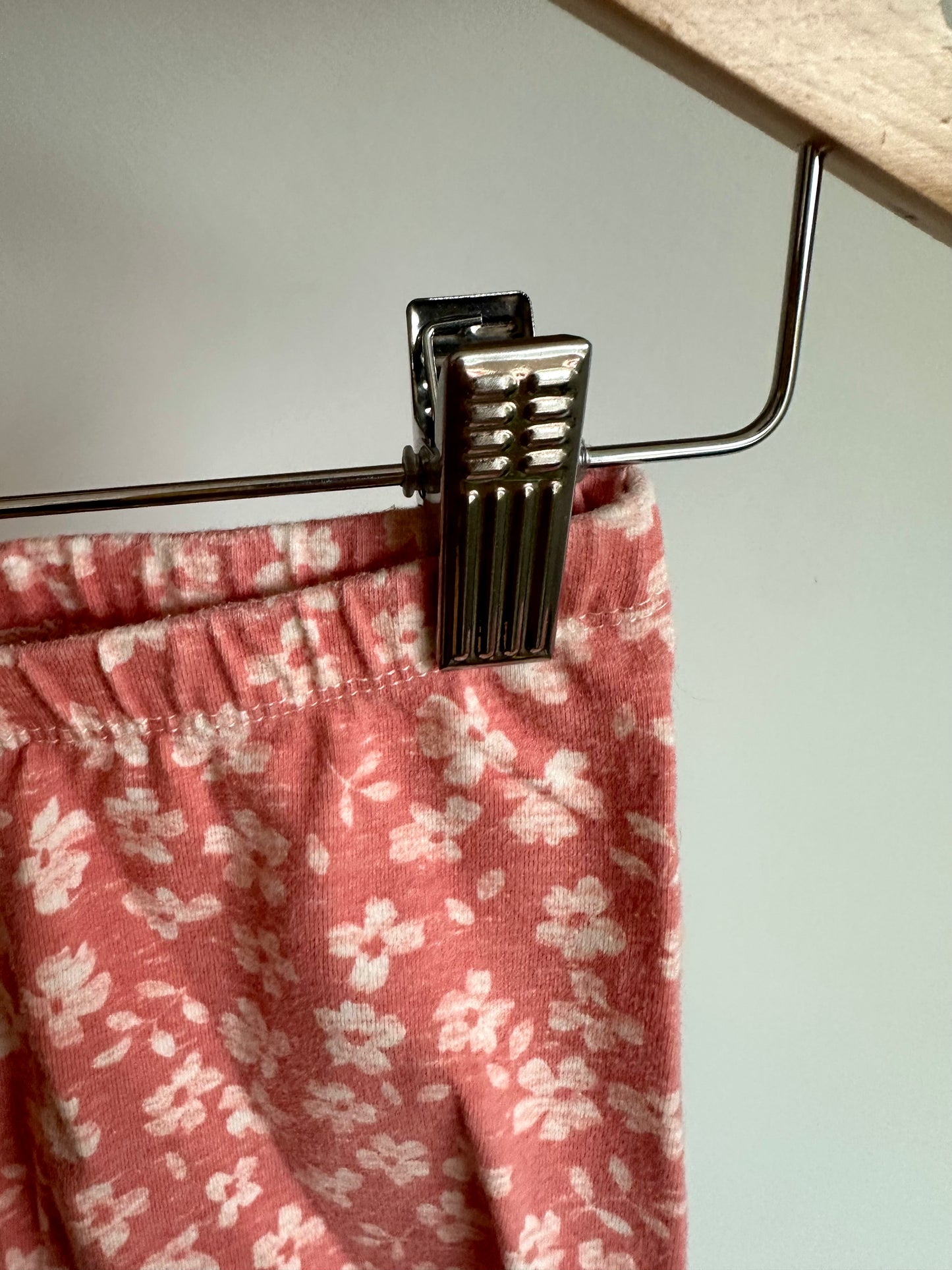 Rouge Floral Biker Shorts / 3T