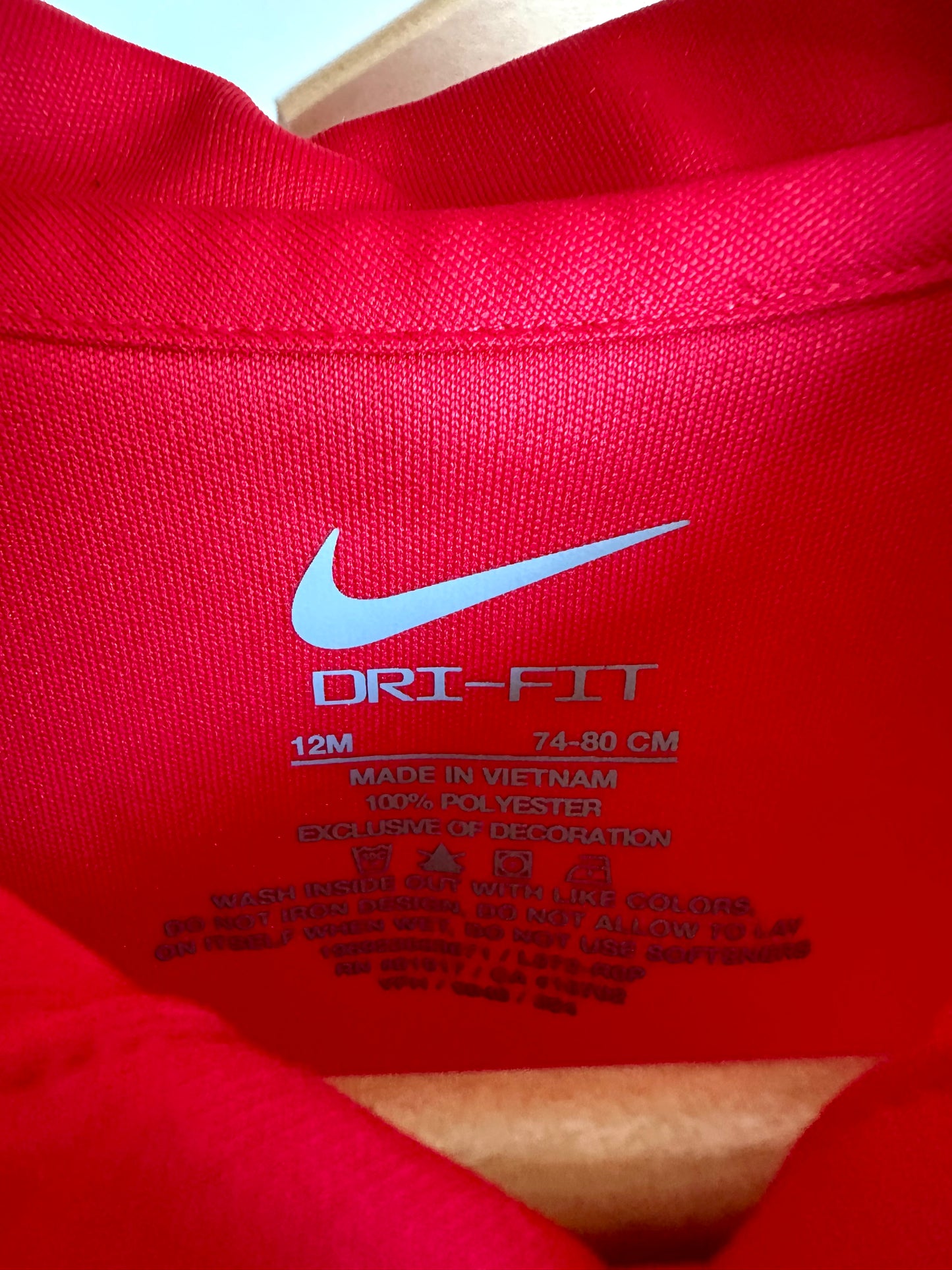 Nike Dri-Fit 2 Piece T-shirt + Shorts Set / 12m