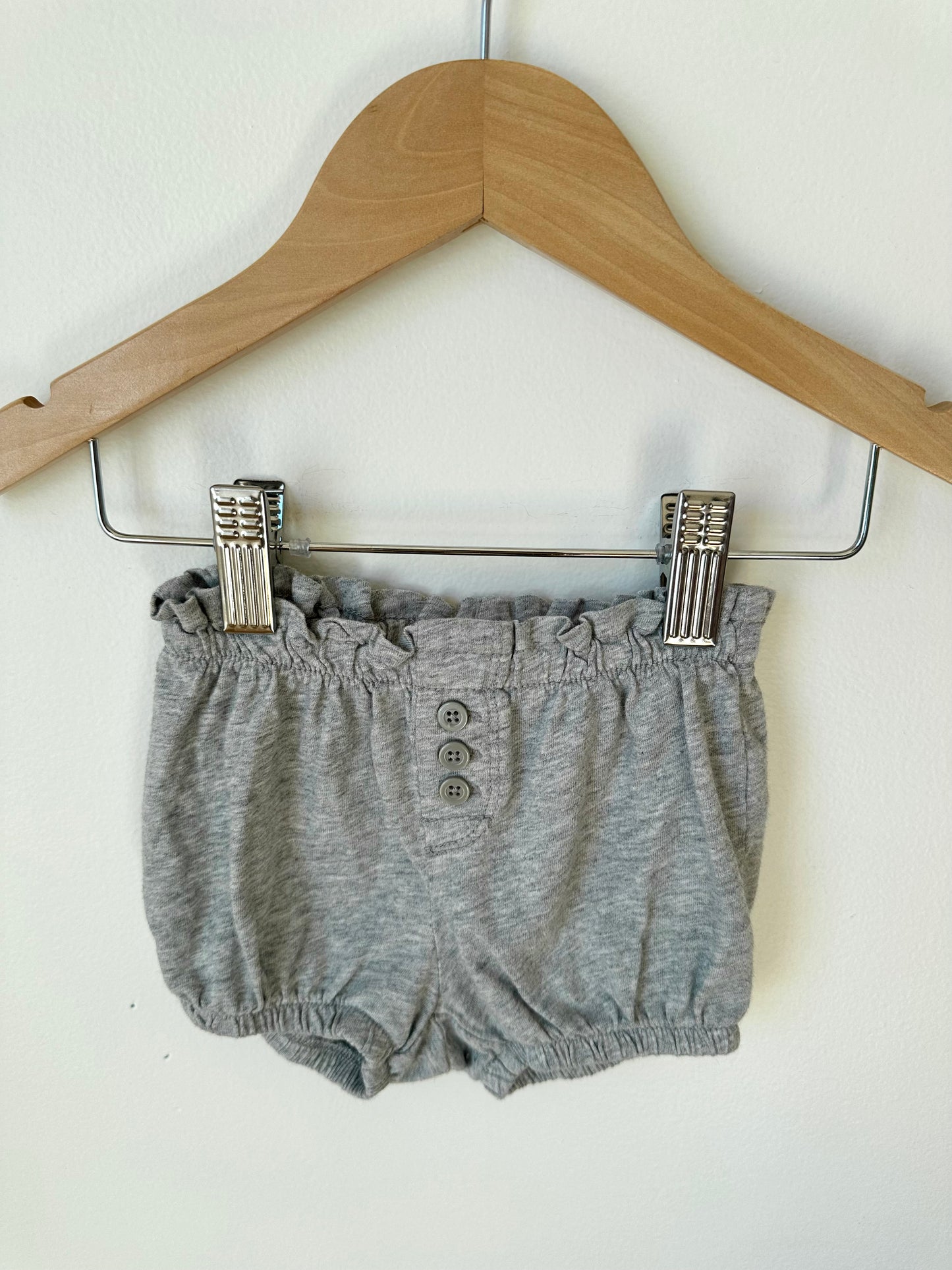 Grey Gap Bubble Shorts / 0-3m