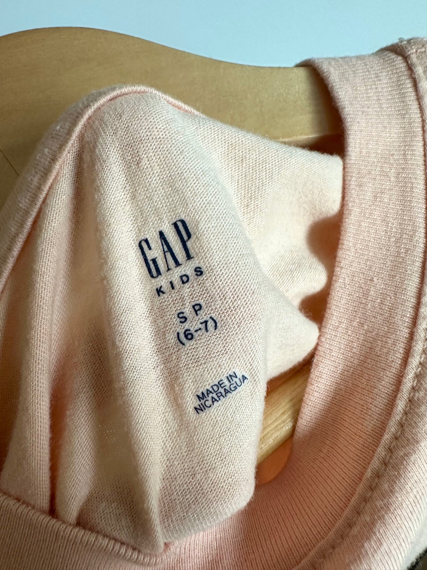 Cute Character T-Shirt / 6 years