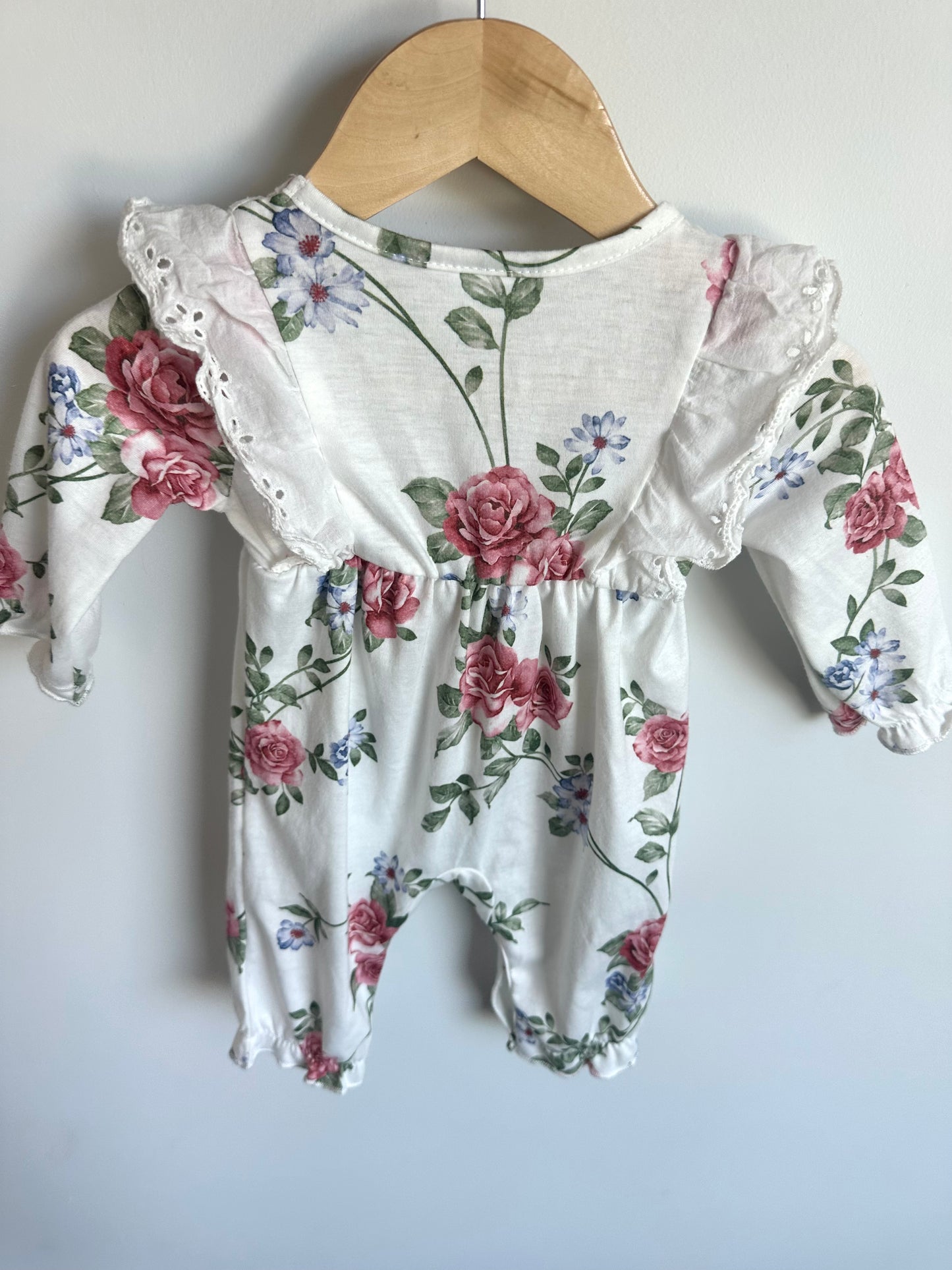 White Lace Floral Jumpsuit / 0-3m