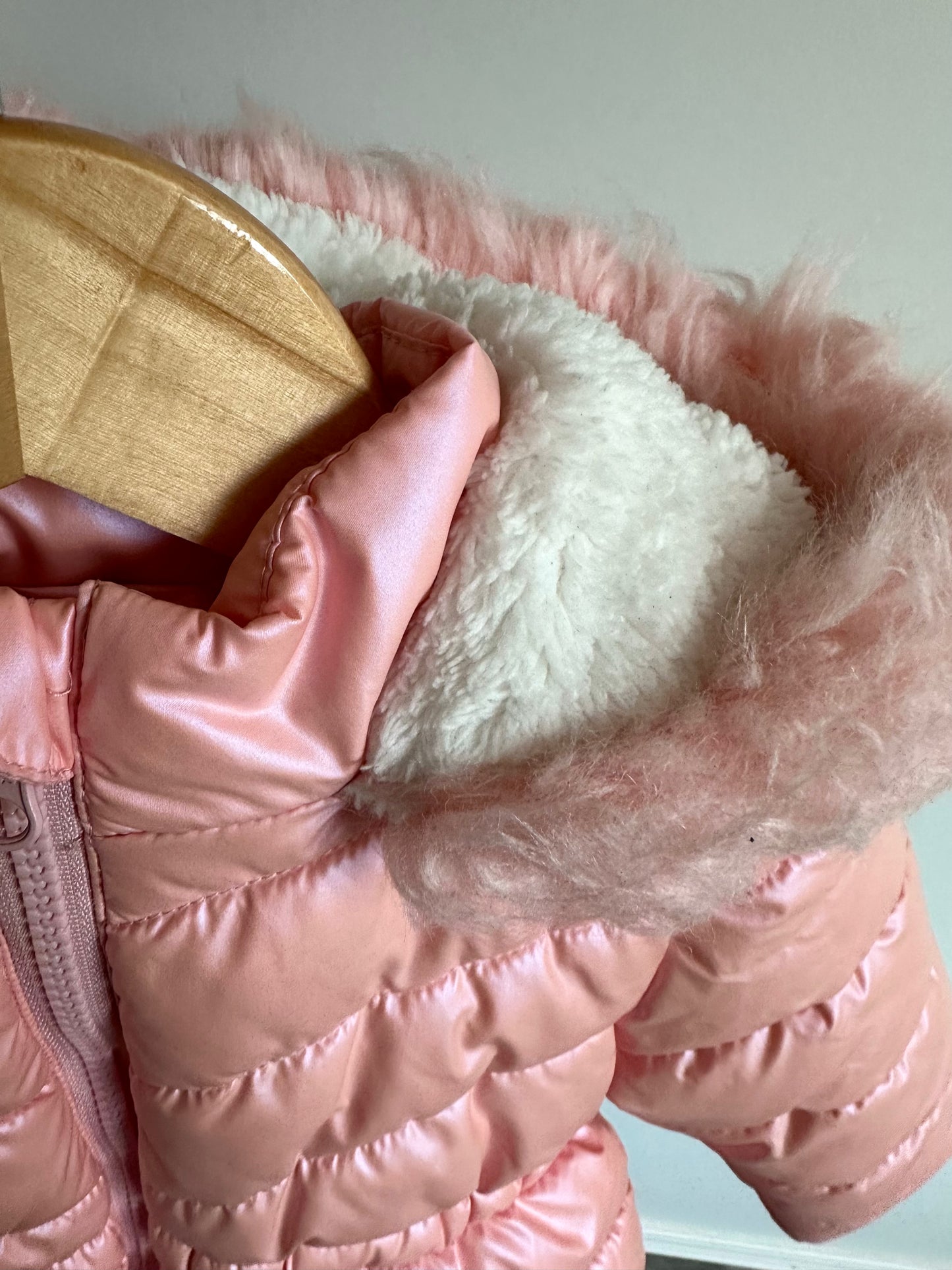 Pink Puffy Hood Jacket / 12-18m