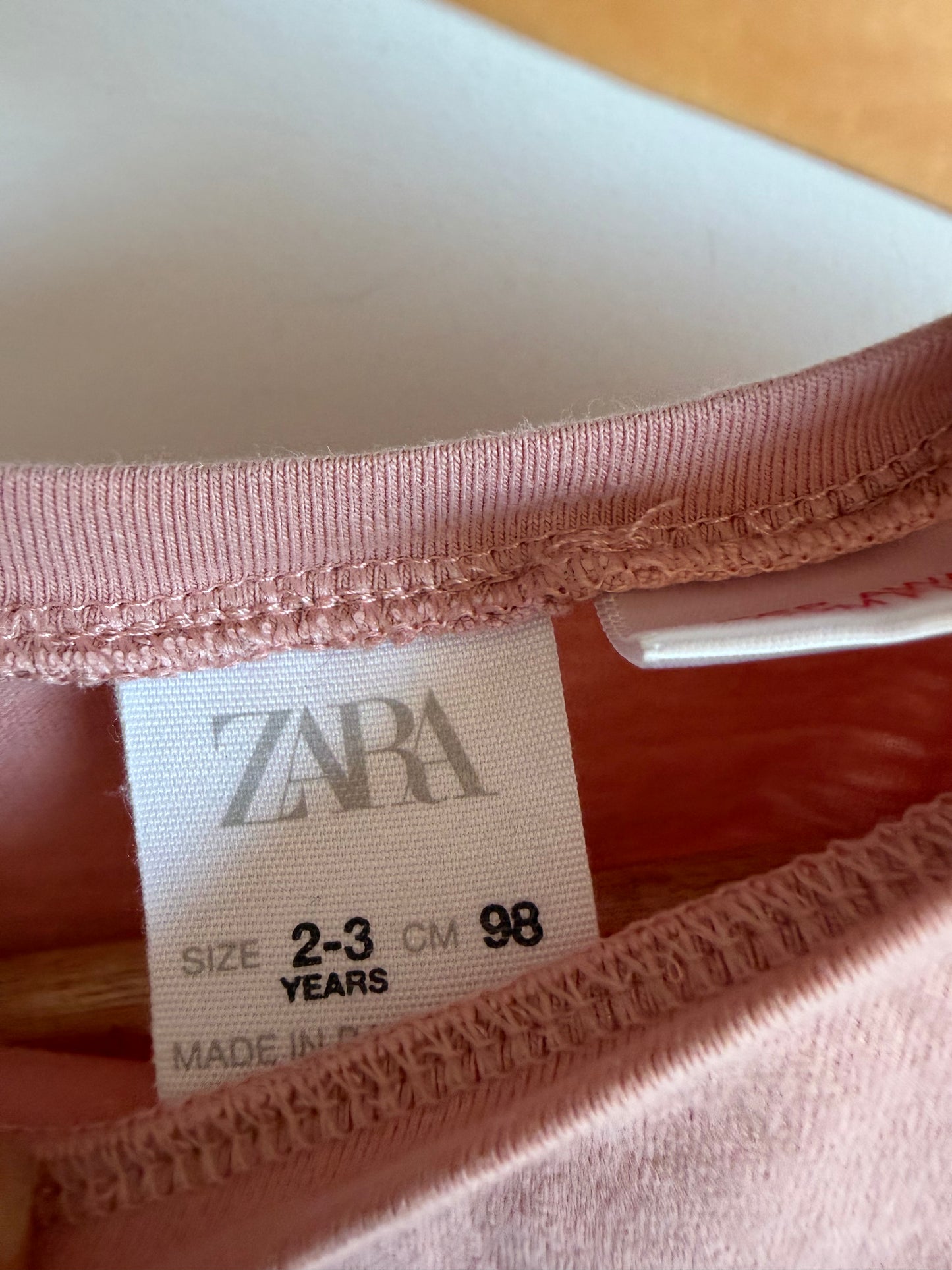 Zara Boxy Swan Long Sleeve / 2-3T