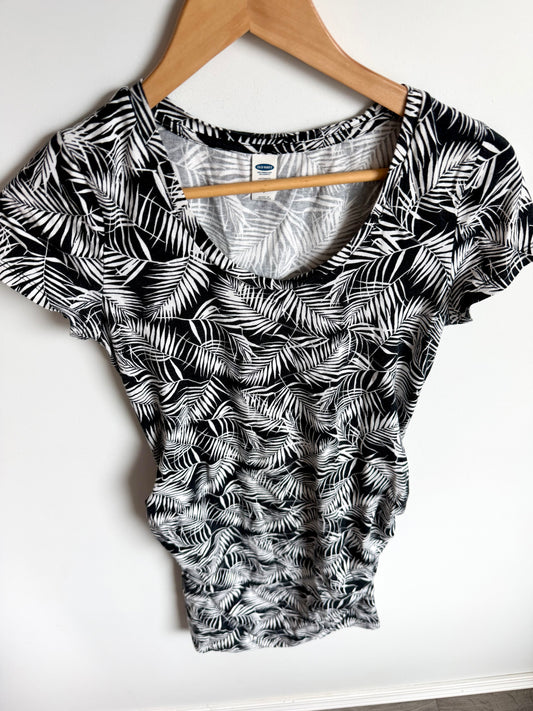 Black + White Maternity Leaf Print Dress / Small