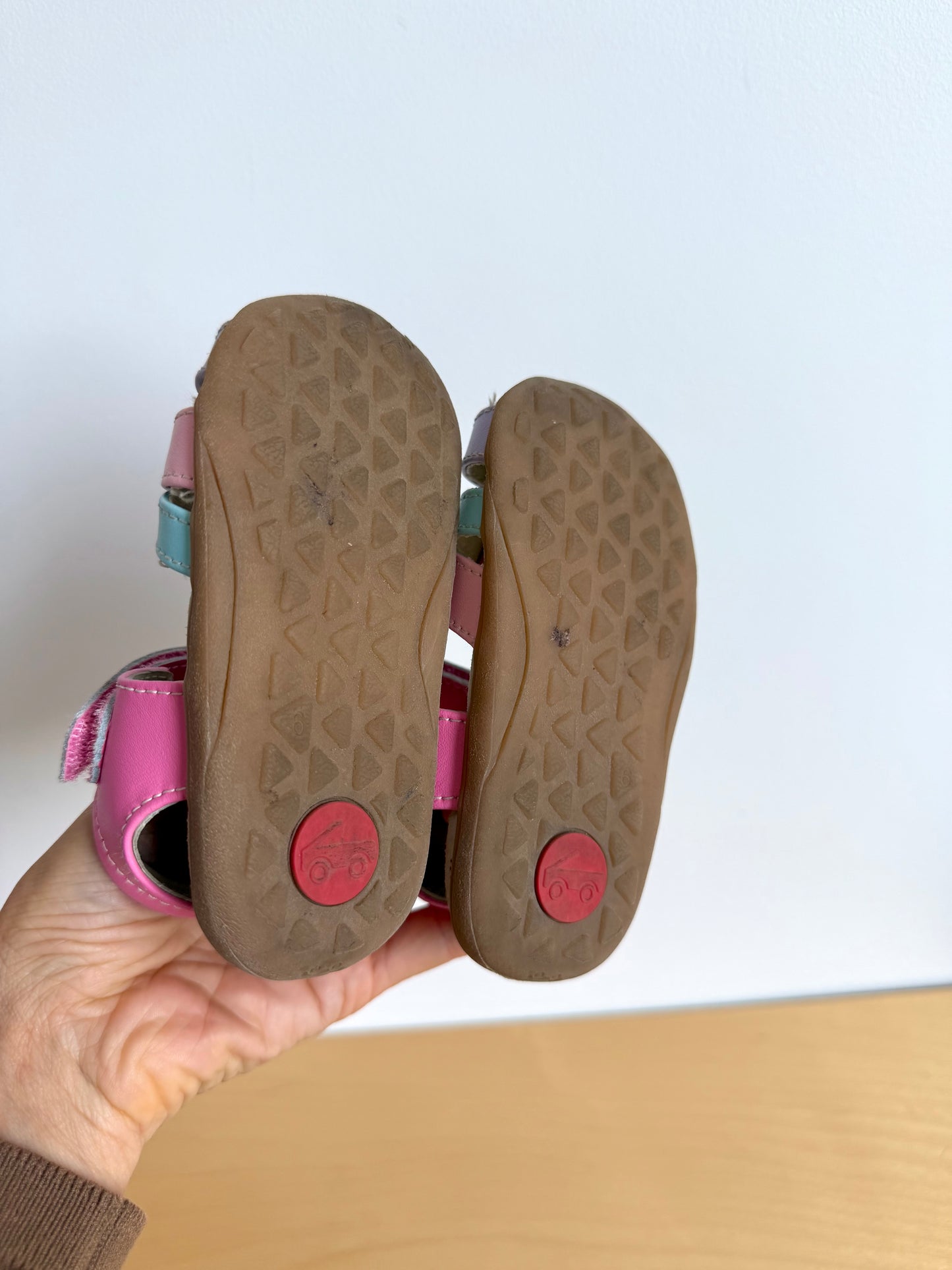 See Kai Run Strap Sandals / Size 6 Toddler