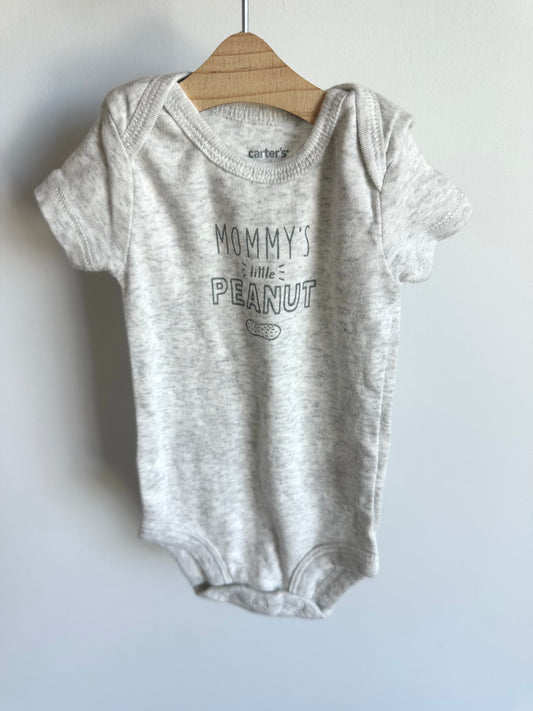 Mommy's Little Peanut Bodysuit / 0m
