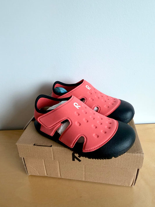 Reima Koralli Sandals (With Tags) / Size 11.5 Toddler