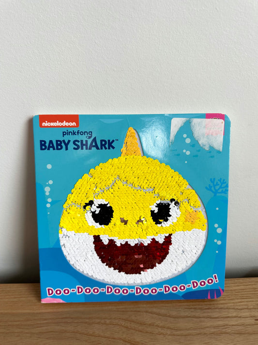 Baby Shark Book / 0-3 years
