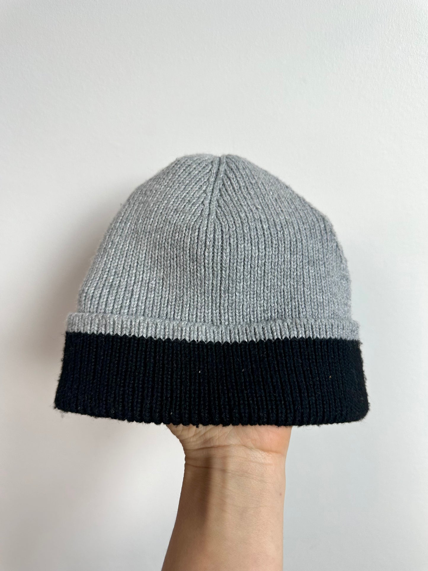Black + Grey Knit Toque / (Medium) 2-3T