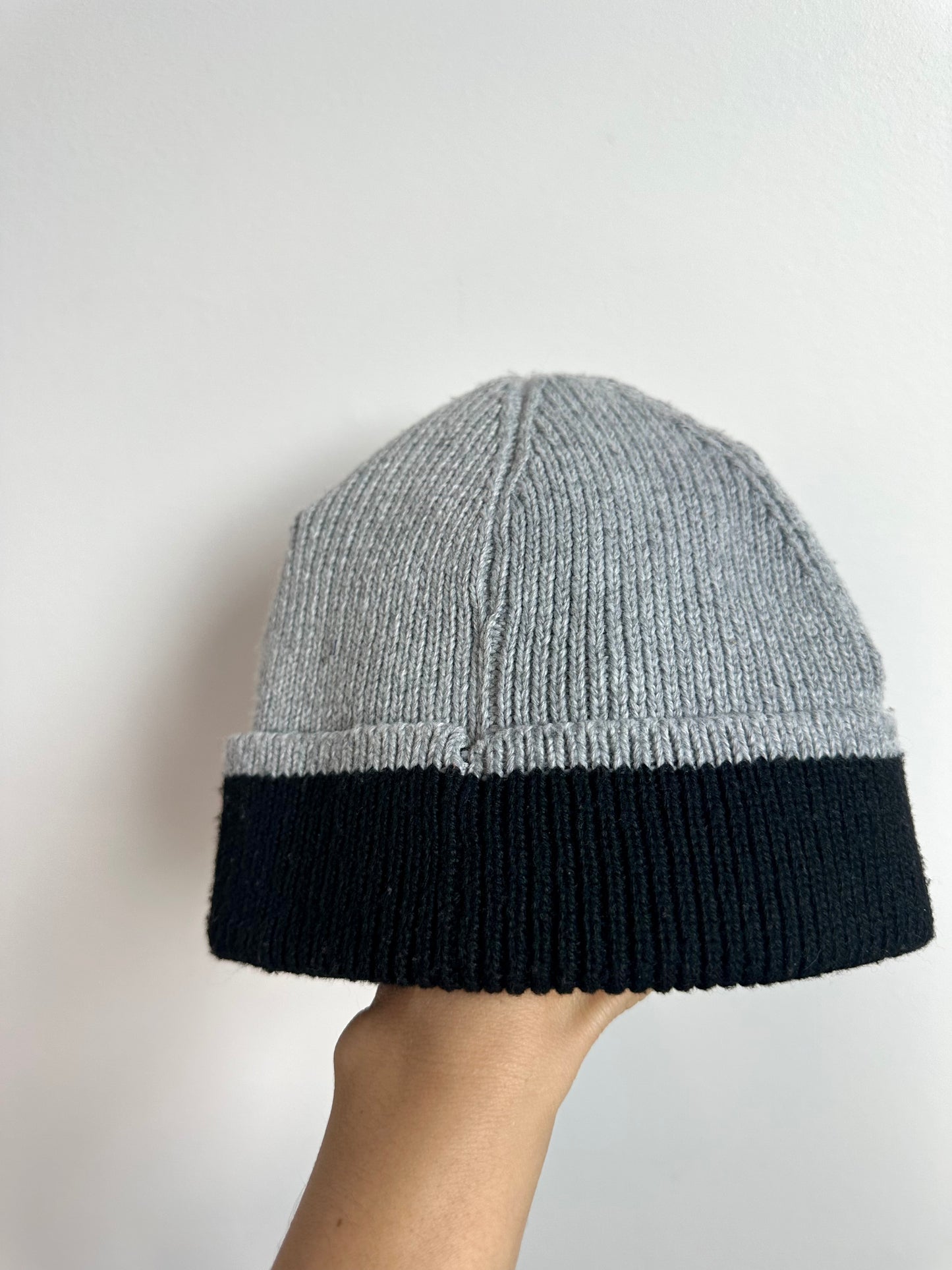 Black + Grey Knit Toque / (Medium) 2-3T