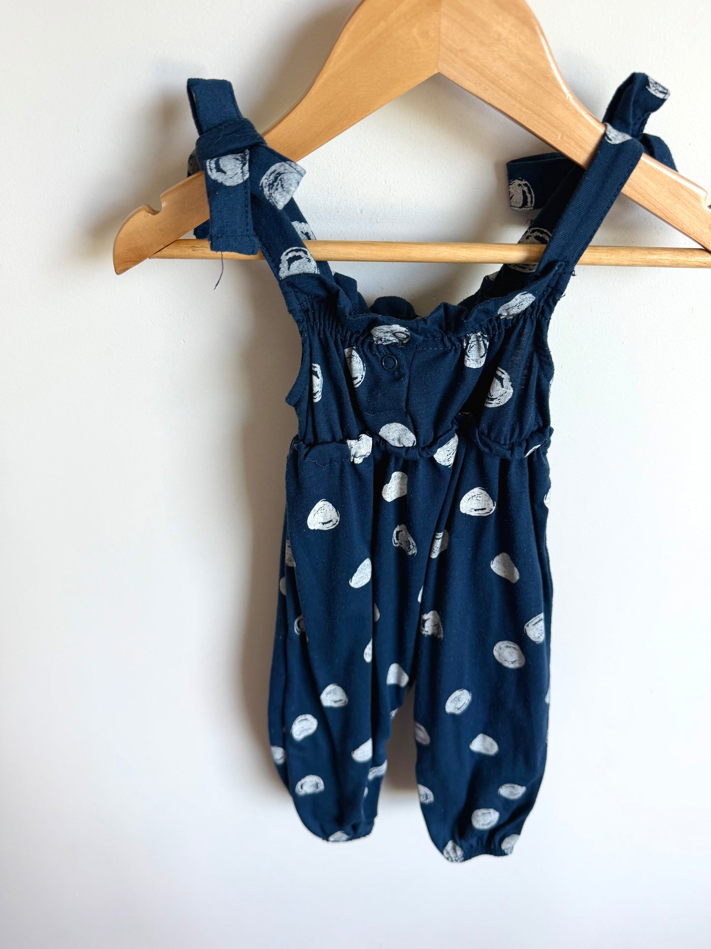 Circle Pattern Navy Jumpsuit / 6-9m