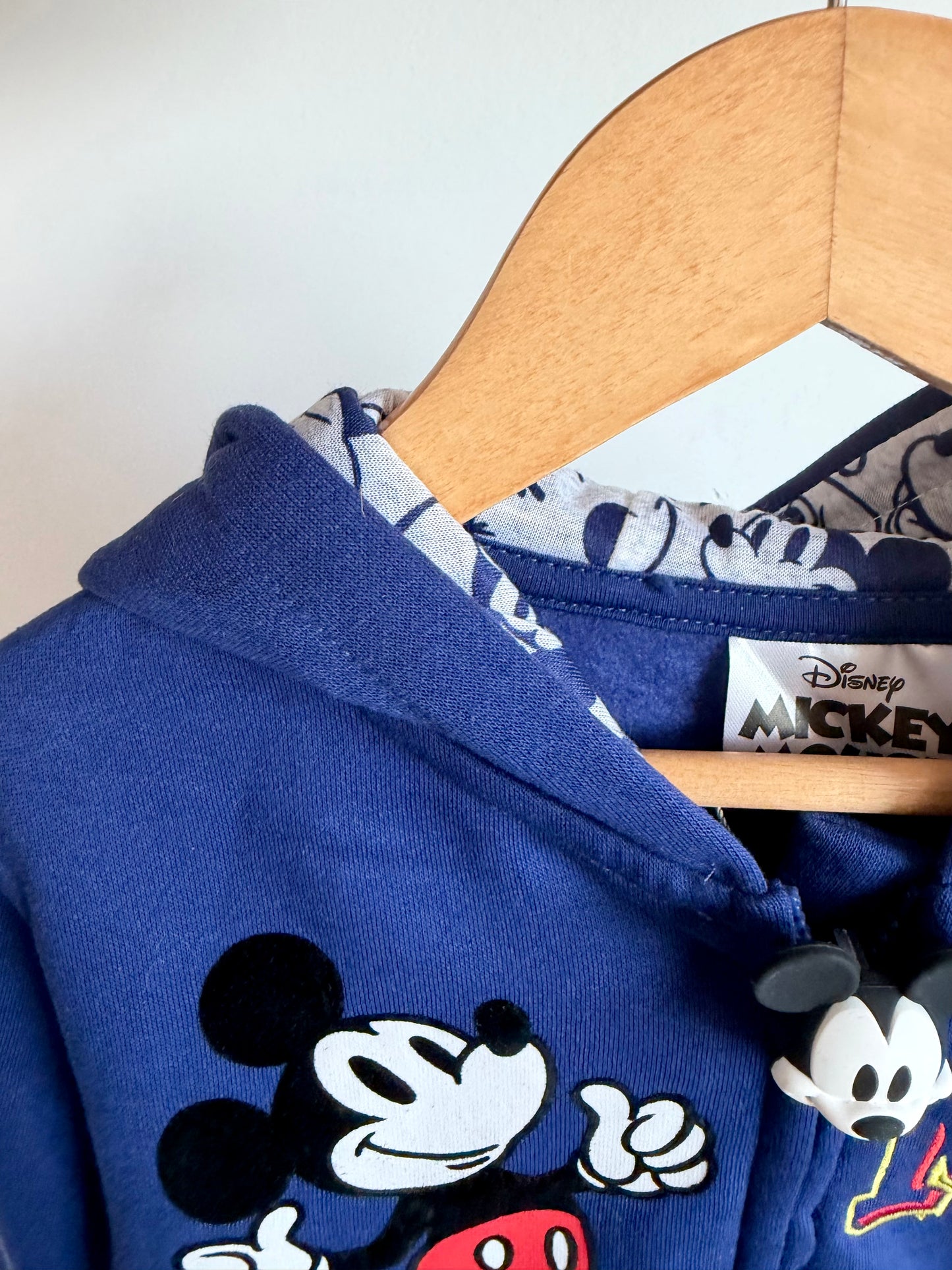 Mickey Mouse Hoodie (With tags) / 7 years