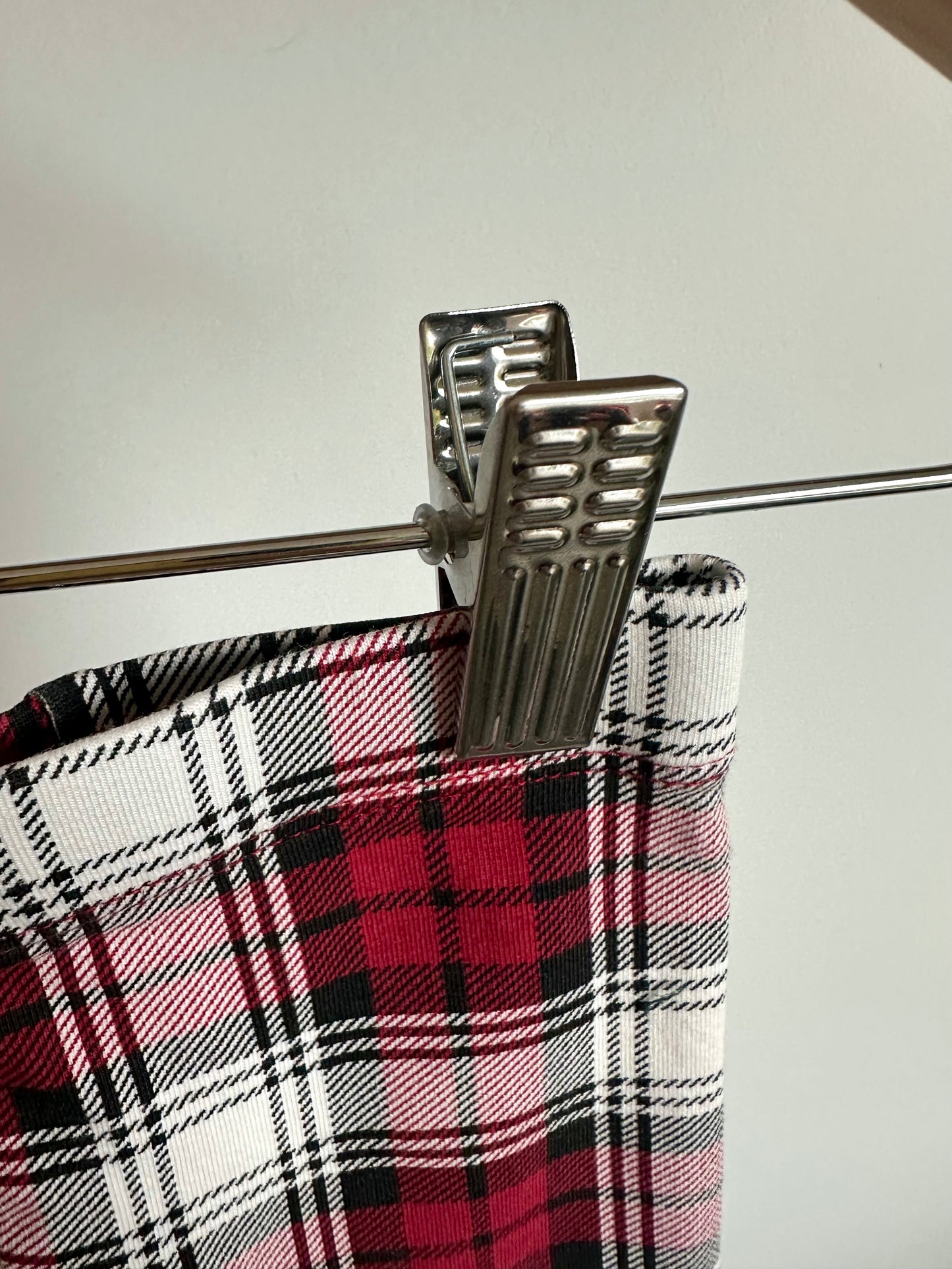 White + Red Plaid Leggings / 0-3m