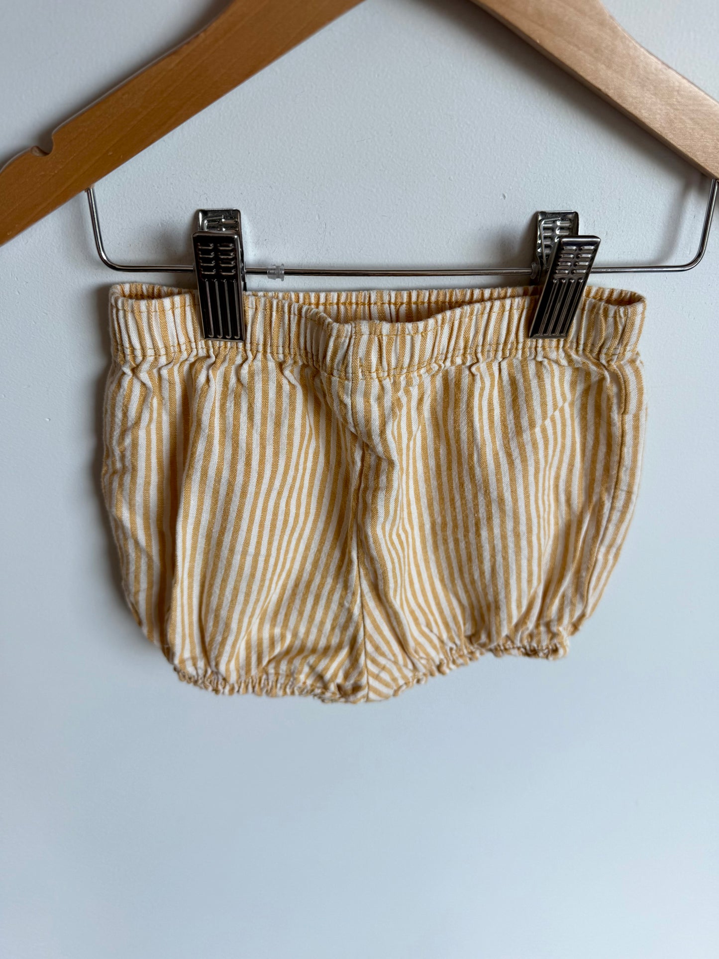 Yellow Striped Bloomer Shorts / 18m