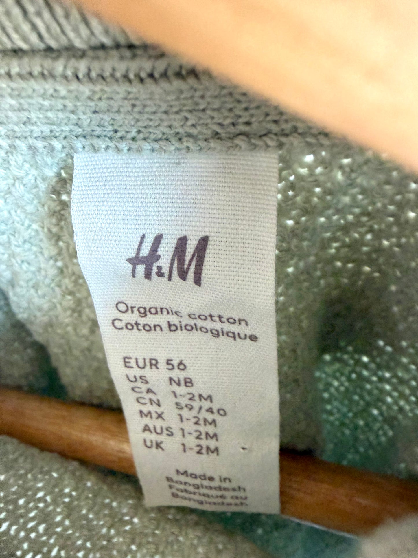 H&M Pistachio Sweater + Pants Set / 1-2m