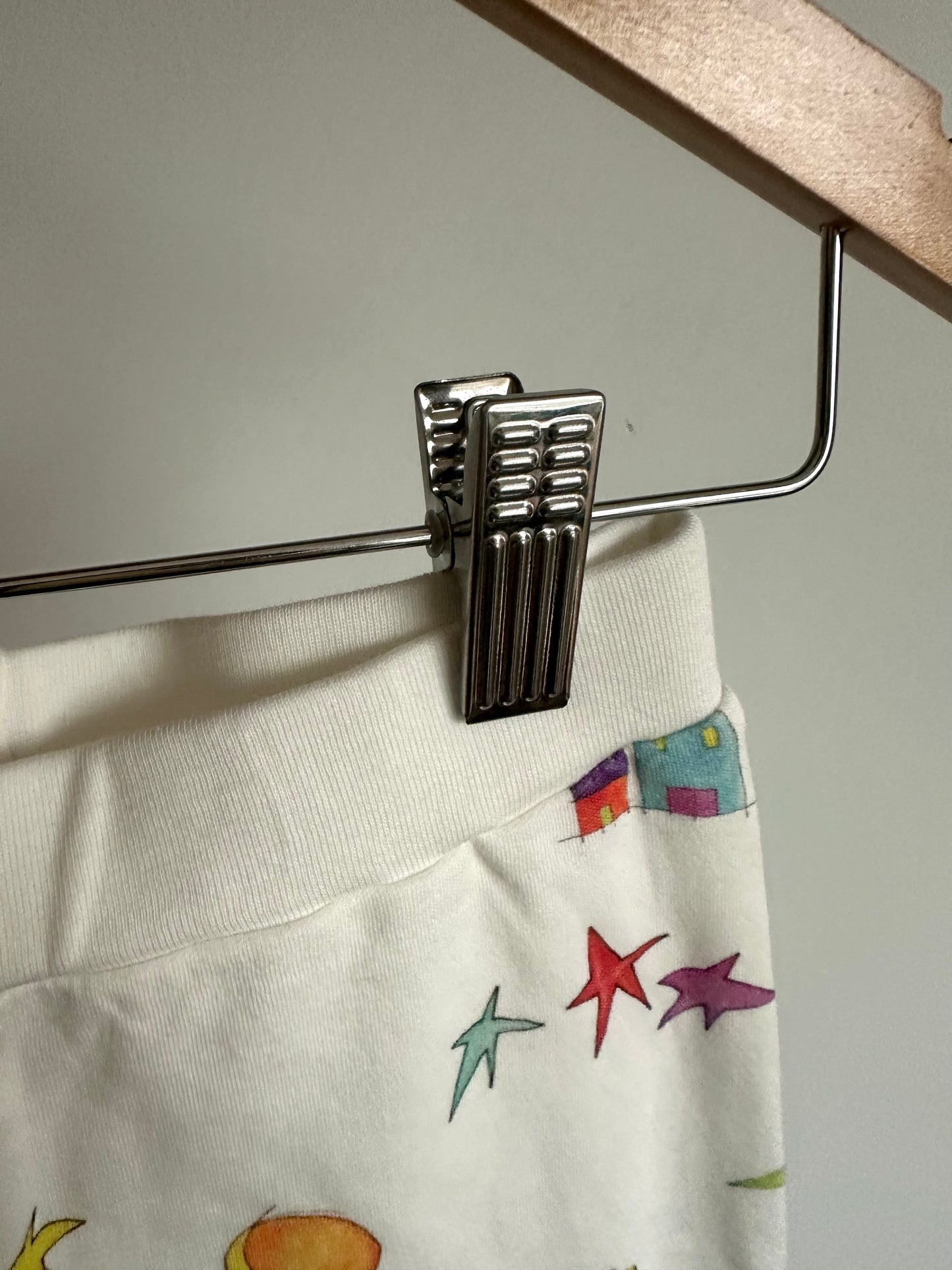 Organic Cotton House with Sky White Pants / 12-18m