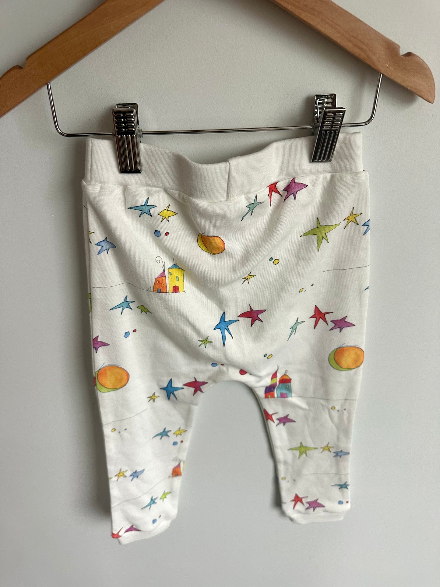 Organic Cotton House with Sky White Pants / 12-18m