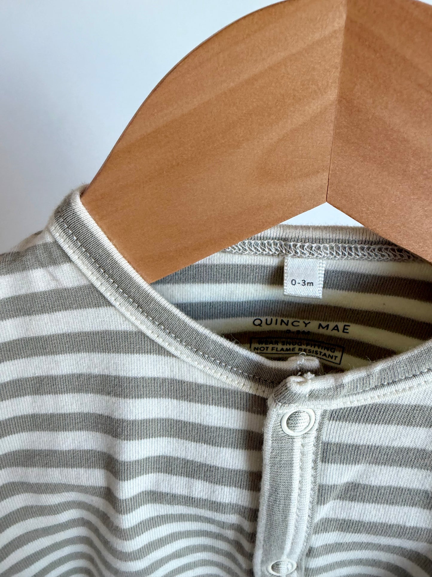 Quincy Mae Striped Grey Sleeper (PLAY) / 0-3m