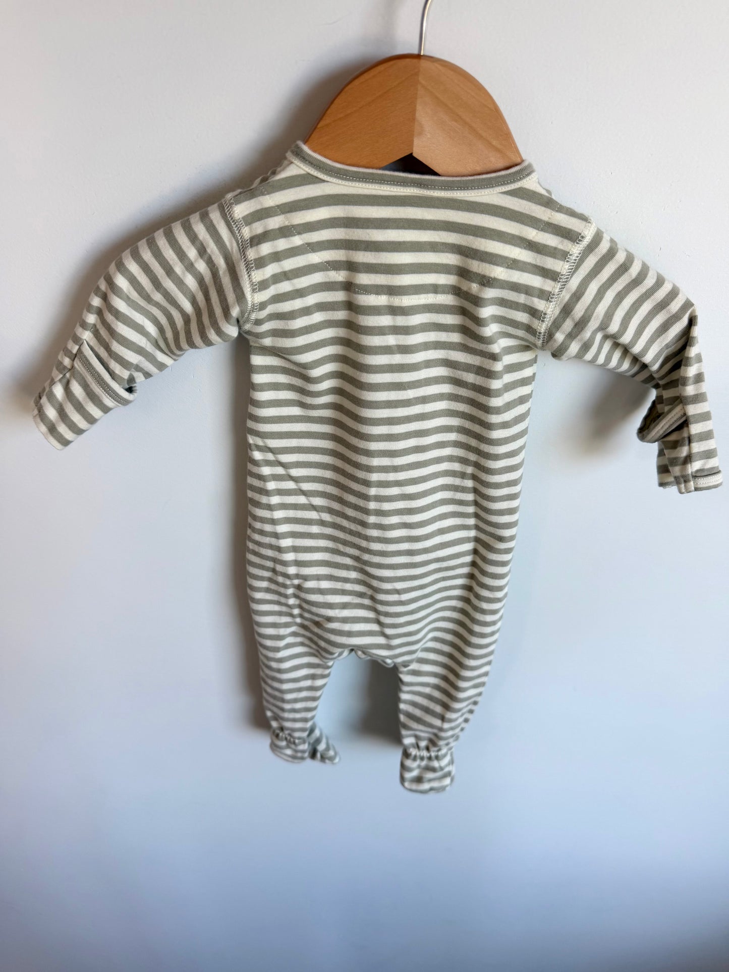 Quincy Mae Striped Grey Sleeper (PLAY) / 0-3m