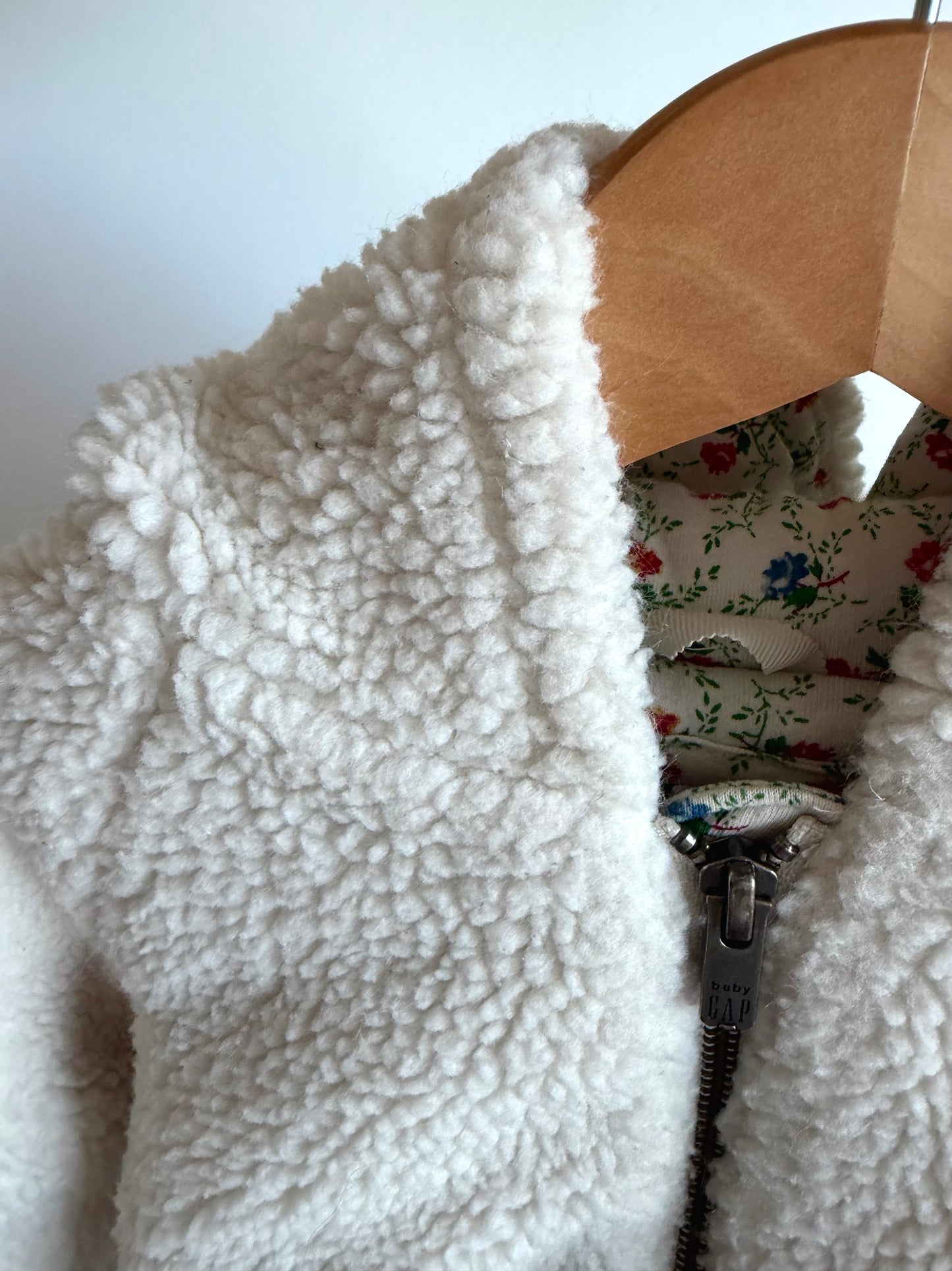 White Ear Zippered Sweater / 3T