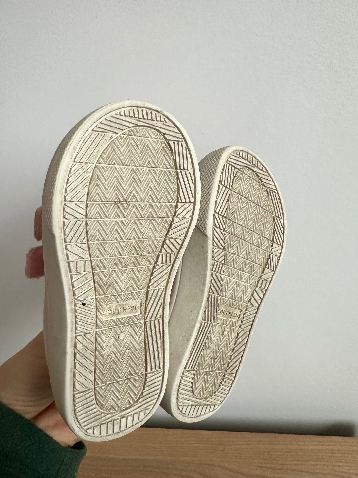 Pink Shimmer Velcro Shoes / Size 6 Toddler